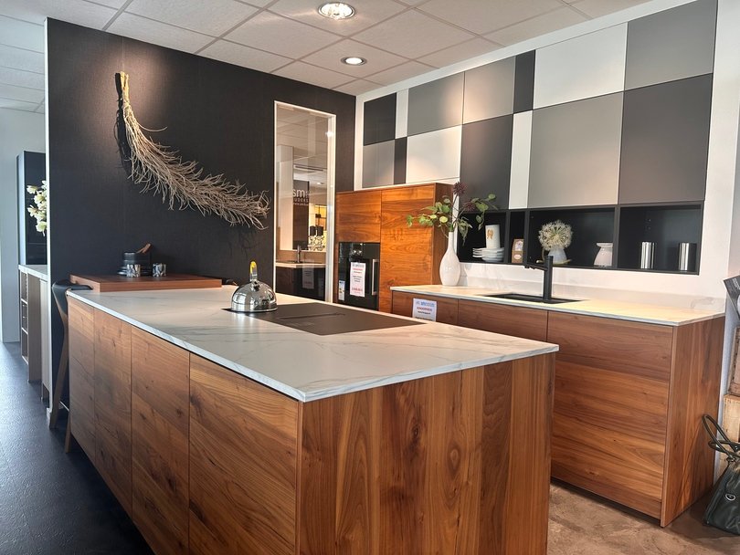 Bianco Rumeno Countertop