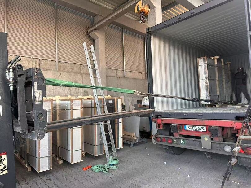 Container Loading Step 2